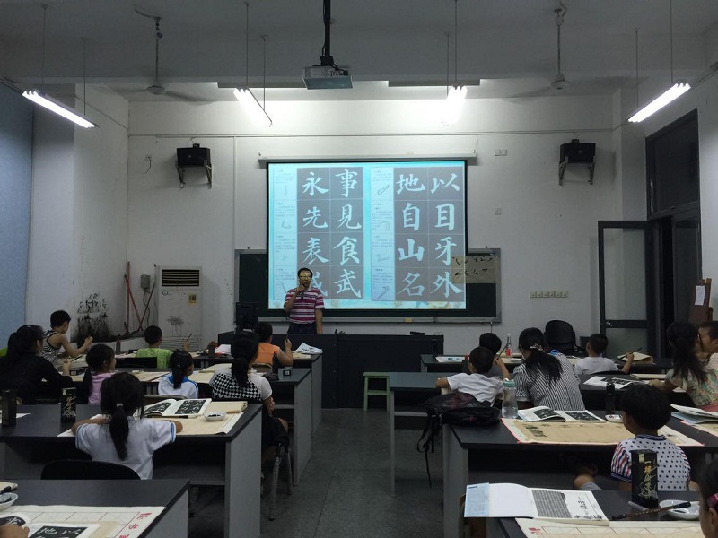 图片2.jpg 图片2.jpg